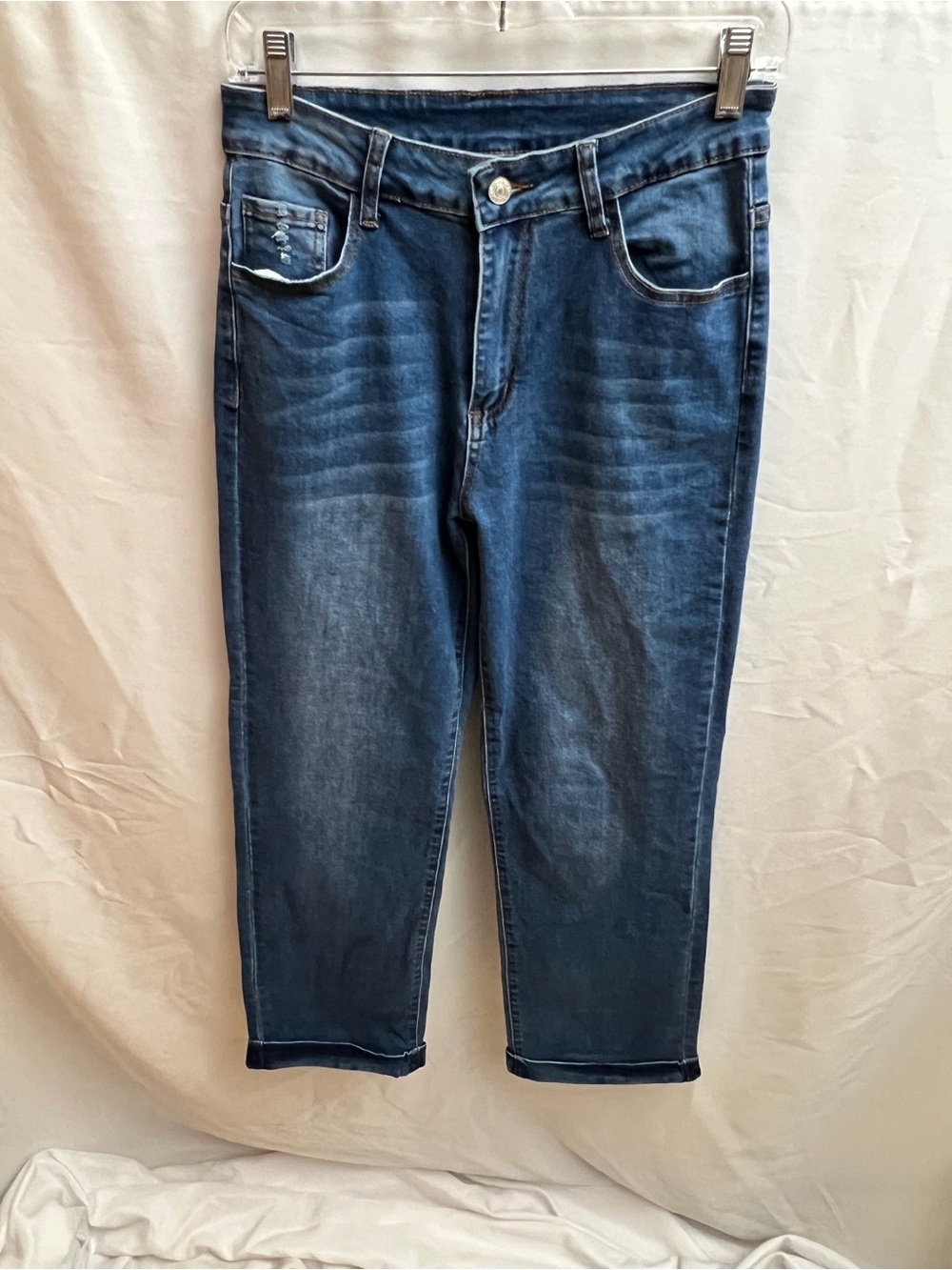 KUNMI Women’s Size 6 Blue Distressed Stretch Capri Cropped Jeans